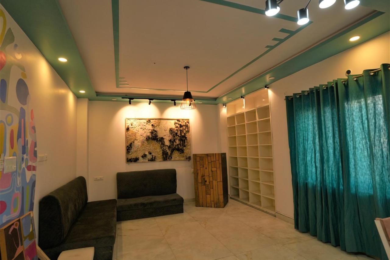 The Sweven Rishikesh Hostel Bagian luar foto