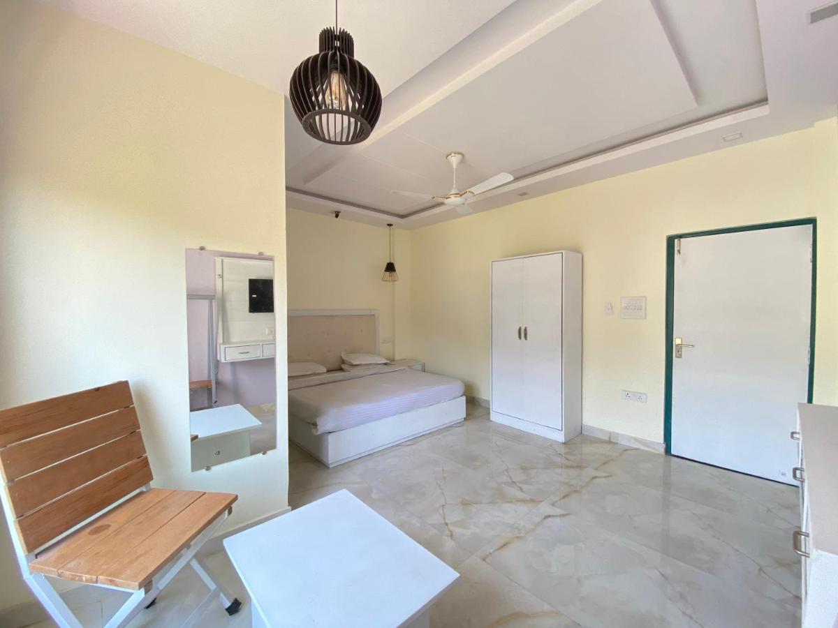 The Sweven Rishikesh Hostel Bagian luar foto