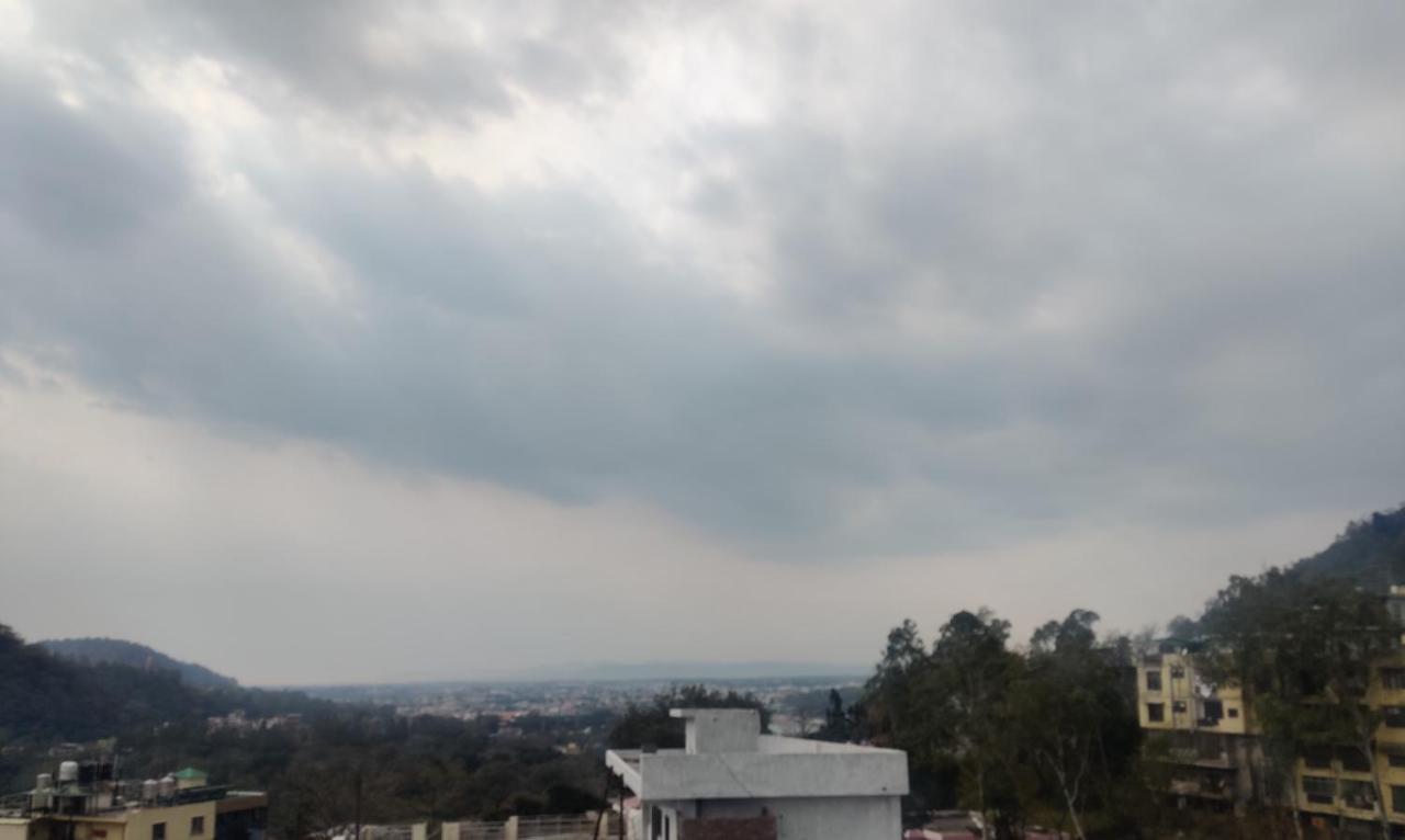 The Sweven Rishikesh Hostel Bagian luar foto