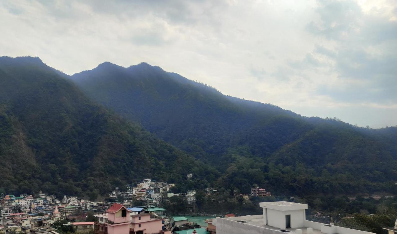 The Sweven Rishikesh Hostel Bagian luar foto