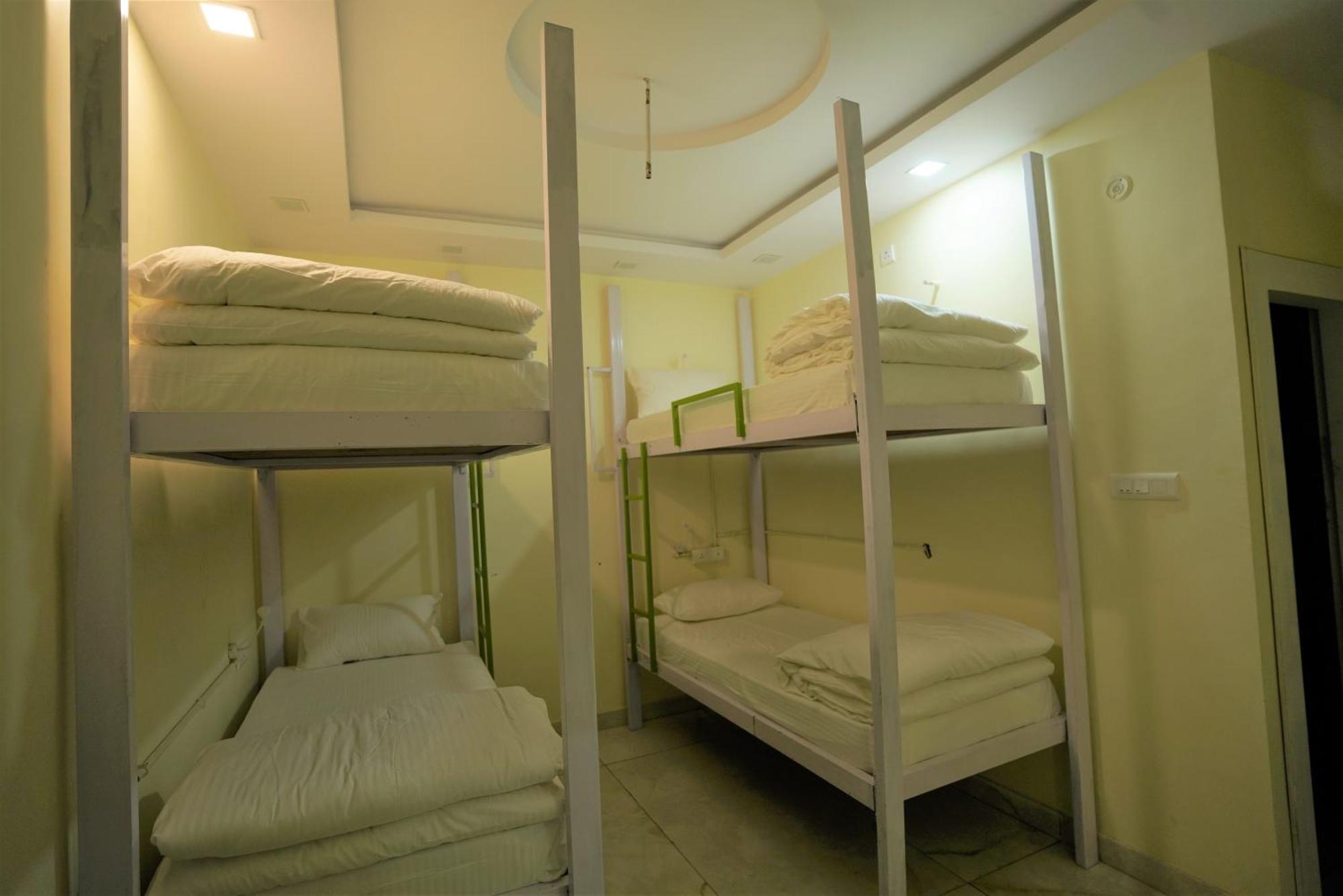 The Sweven Rishikesh Hostel Bagian luar foto