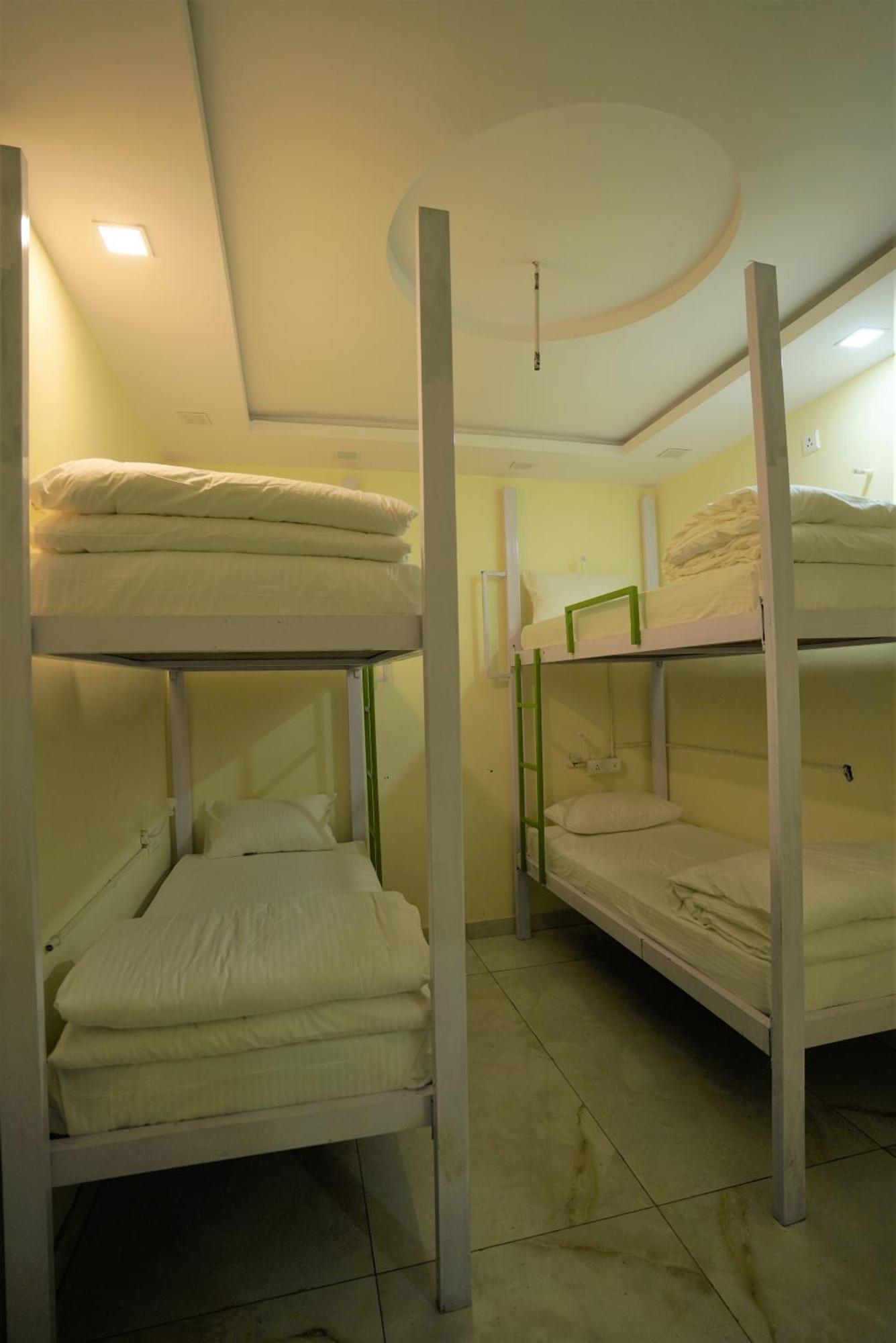 The Sweven Rishikesh Hostel Bagian luar foto