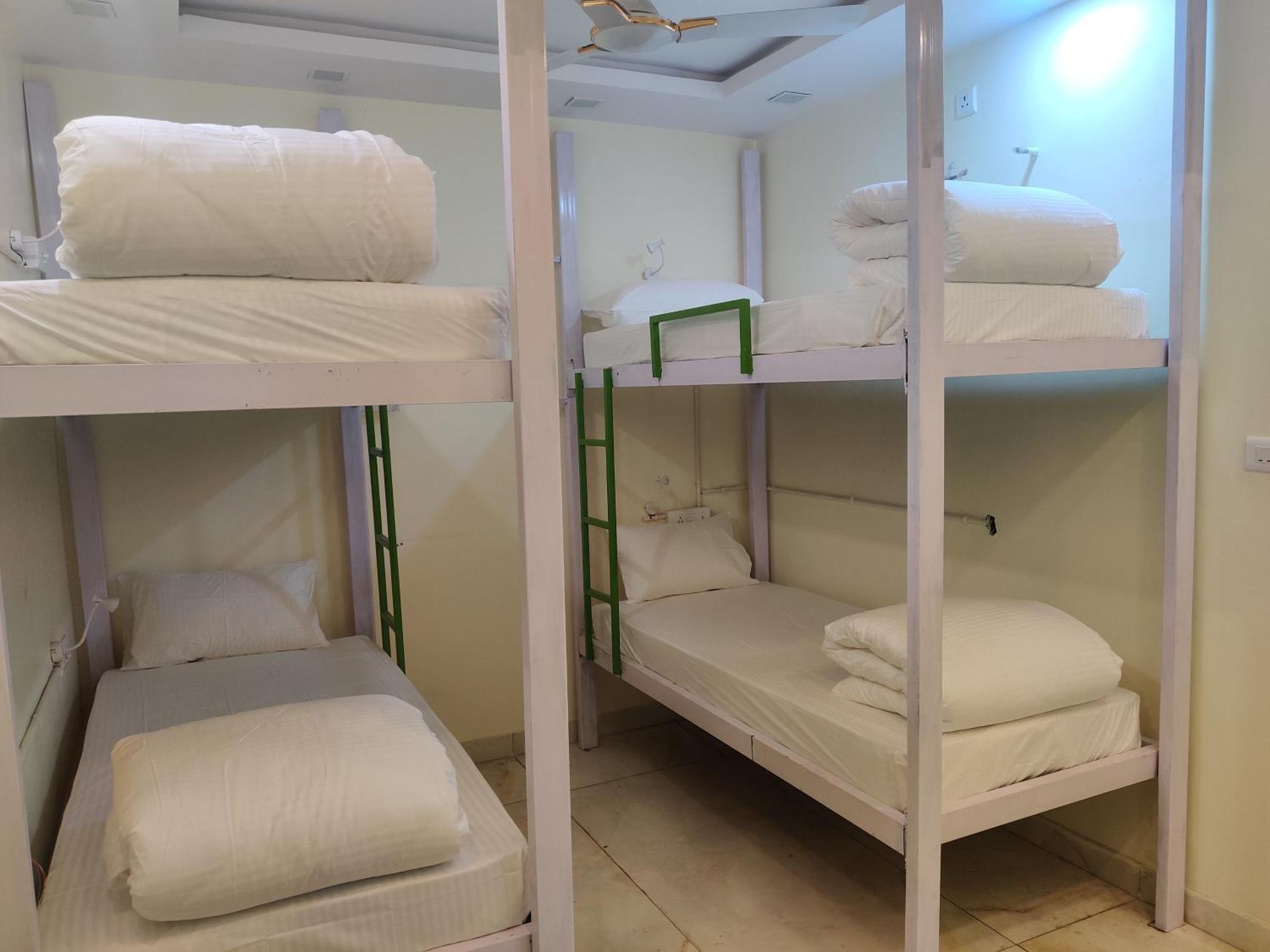 The Sweven Rishikesh Hostel Bagian luar foto